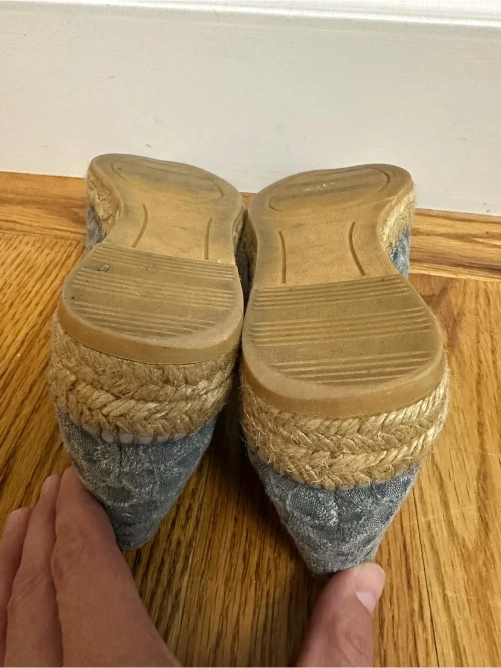 Viscata Barcelona Rascassa Flat Espadrilles in Bubble Blue